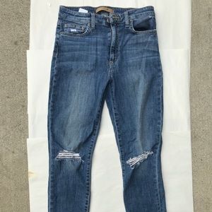 Joe’s distressed skinny fit jeans, mid rise